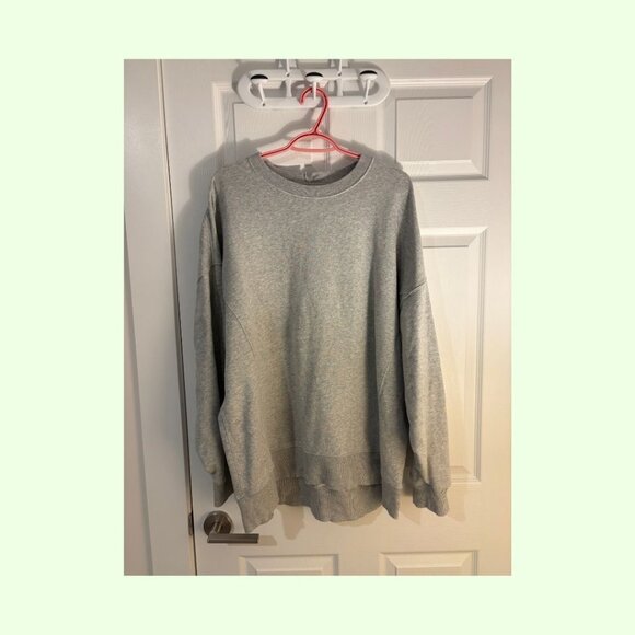 Aerie "The Chill Crew" Sweatshirt, Light Grey, Size L - Picture 2 of 4